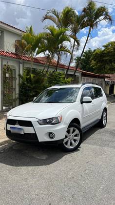 MITSUBISHI OUTLANDER 2.0 16V GASOLINA 4P AUTOMÁTICO
